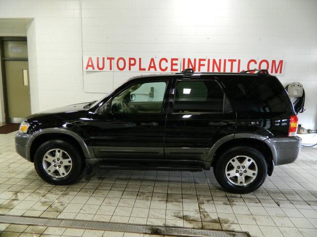 Photo of 2005 Ford Escape