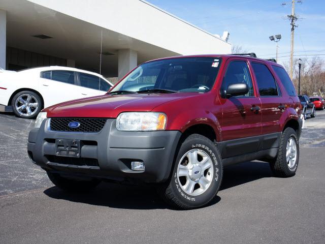 Photo of 2004 Ford Escape