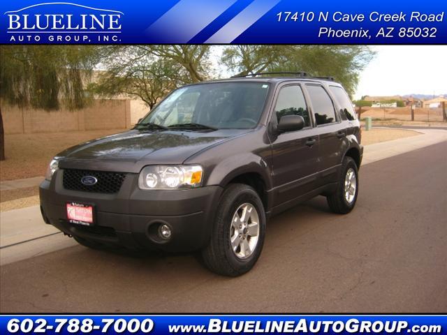 Photo of 2005 Ford Escape