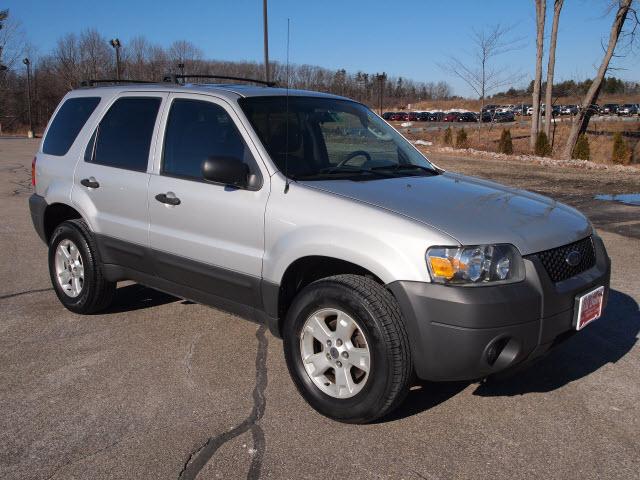 Photo of 2006 Ford Escape