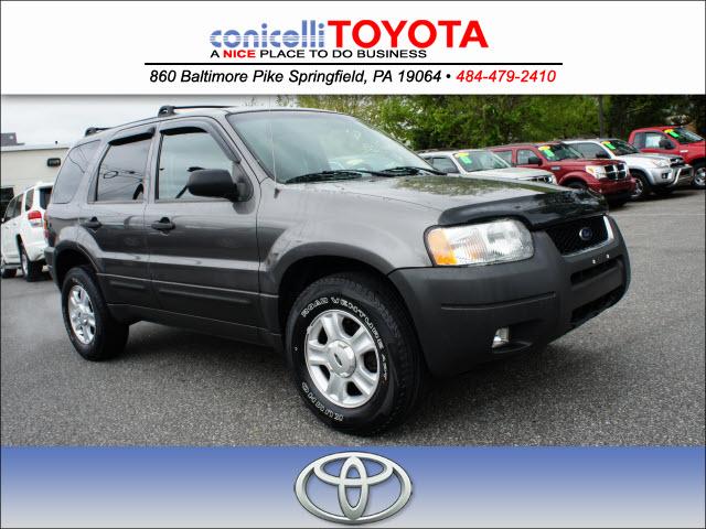 Photo of 2004 Ford Escape