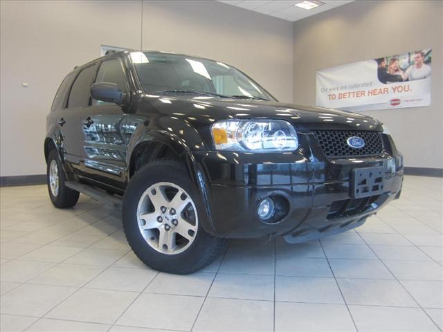 Photo of 2005 Ford Escape
