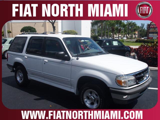 Photo of 1998 Ford Explorer