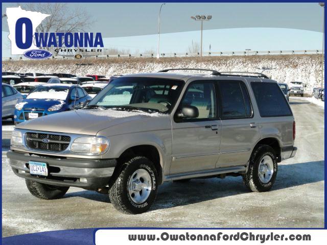 Photo of 1998 Ford Explorer