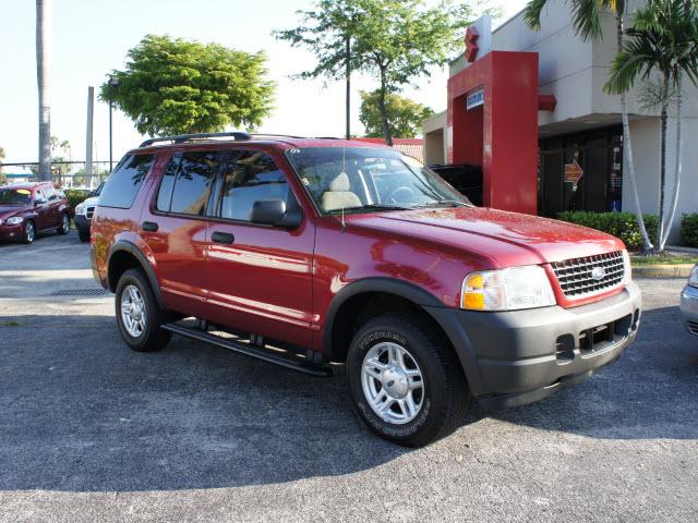Photo of 2003 Ford Explorer