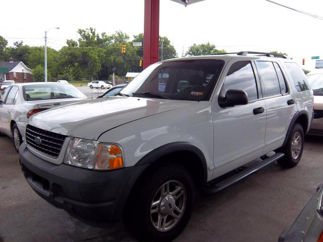 Photo of 2003 Ford Explorer