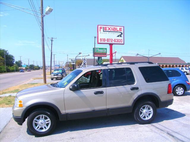 Photo of 2003 Ford Explorer