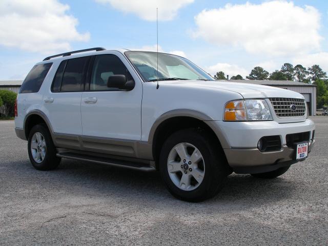 Photo of 2003 Ford Explorer