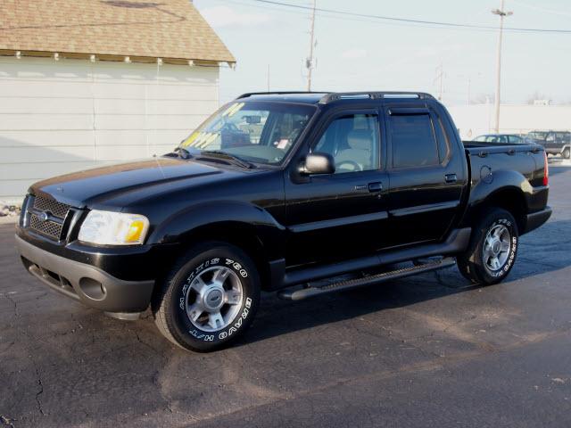 Photo of 2004 Ford Explorer Sport Trac