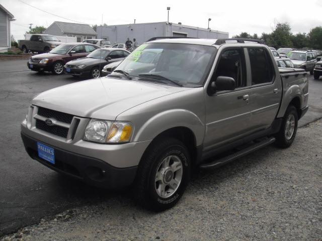 Photo of 2004 Ford Explorer Sport Trac