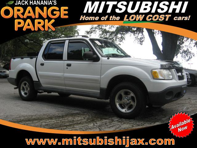 Photo of 2004 Ford Explorer Sport Trac