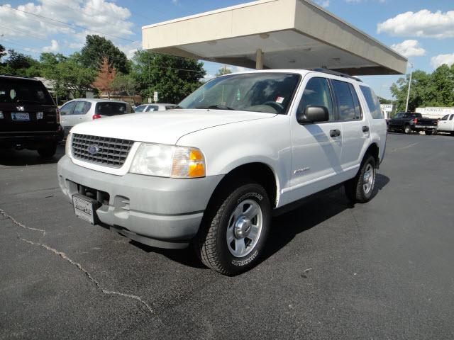 Photo of 2002 Ford Explorer