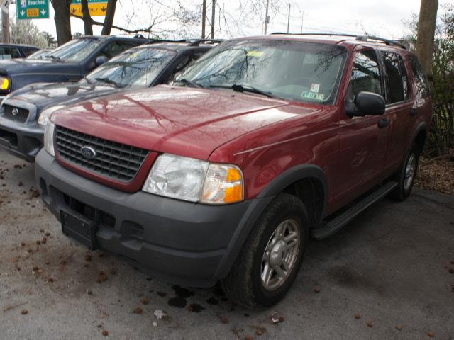Photo of 2003 Ford Explorer