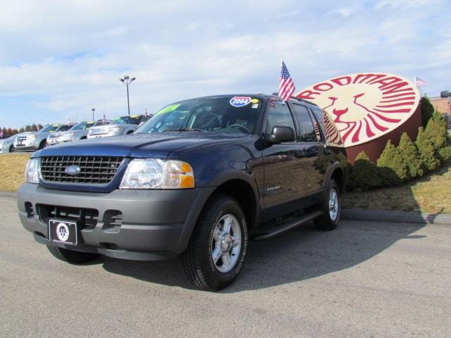 Photo of 2004 Ford Explorer