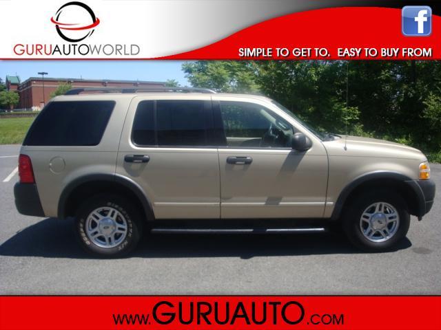 Photo of 2003 Ford Explorer
