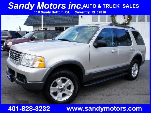 Photo of 2005 Ford Explorer