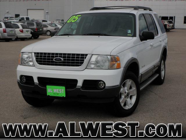 Photo of 2005 Ford Explorer