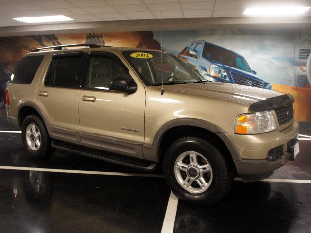 Photo of 2002 Ford Explorer