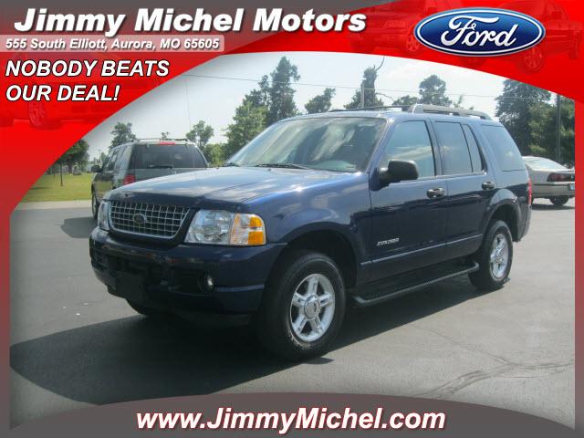Photo of 2005 Ford Explorer
