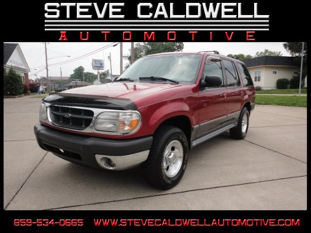 Photo of 2000 Ford Explorer