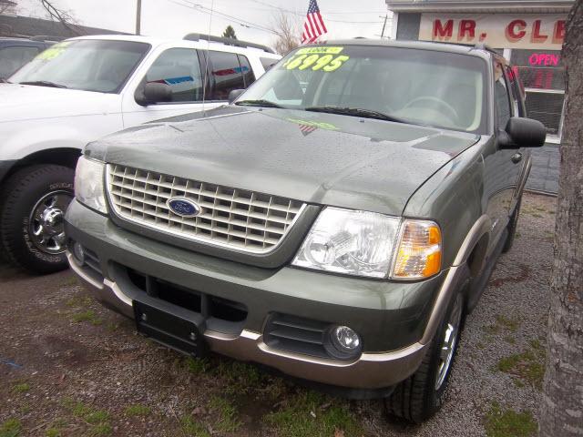 Photo of 2002 Ford Explorer