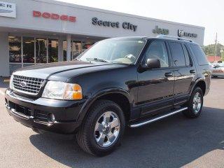 Photo of 2004 Ford Explorer