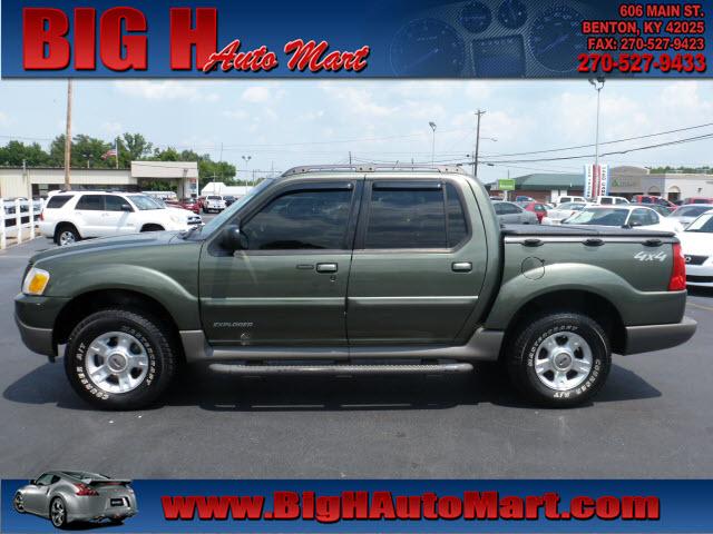Photo of 2001 Ford Explorer Sport Trac