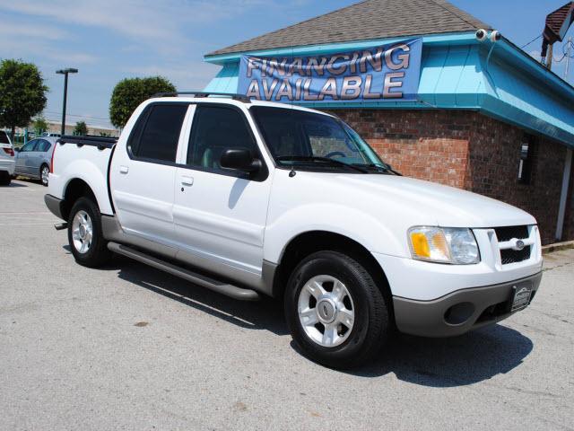 Photo of 2003 Ford Explorer Sport Trac