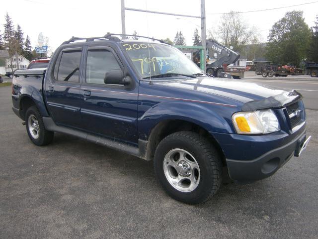 Photo of 2004 Ford Explorer Sport Trac