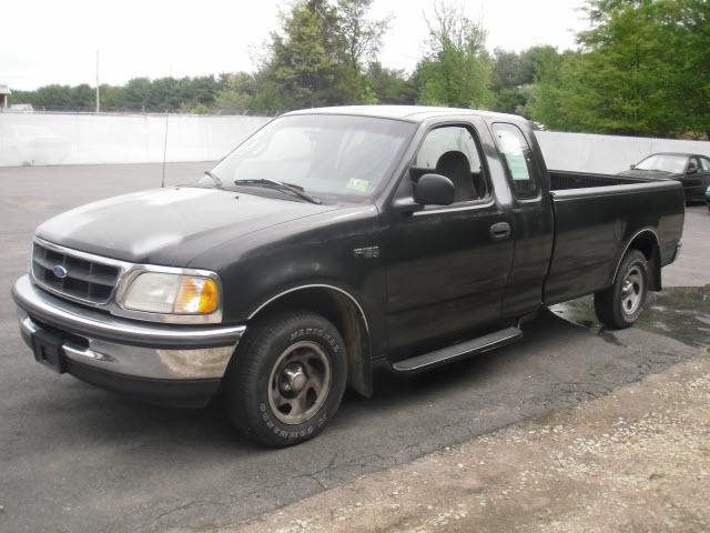 Photo of 1997 Ford F-150