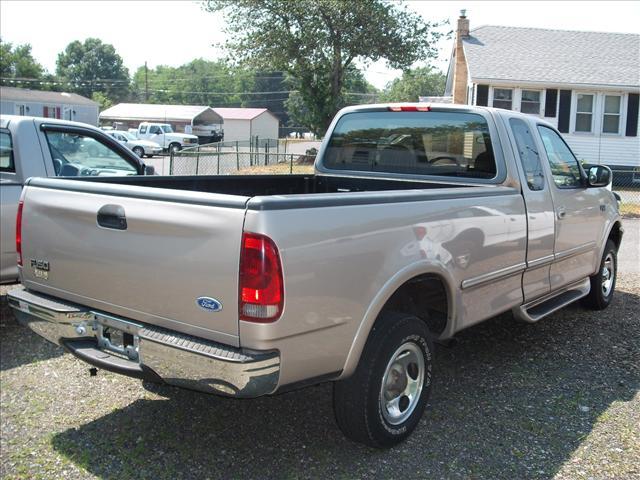 Photo of 1997 Ford F-150