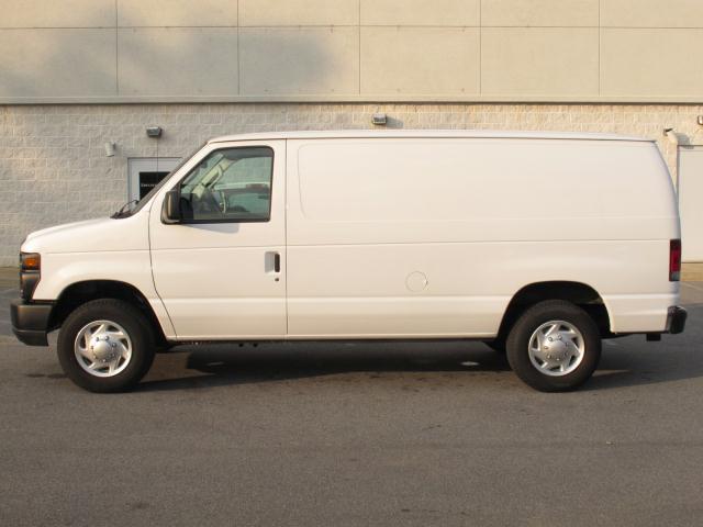 Photo of 2011 Ford Econoline Cargo Van