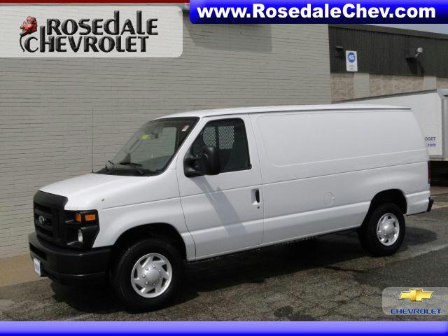 Photo of 2008 Ford Econoline Cargo Van