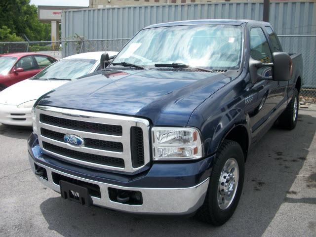 Photo of 2005 Ford F-250 Super Duty