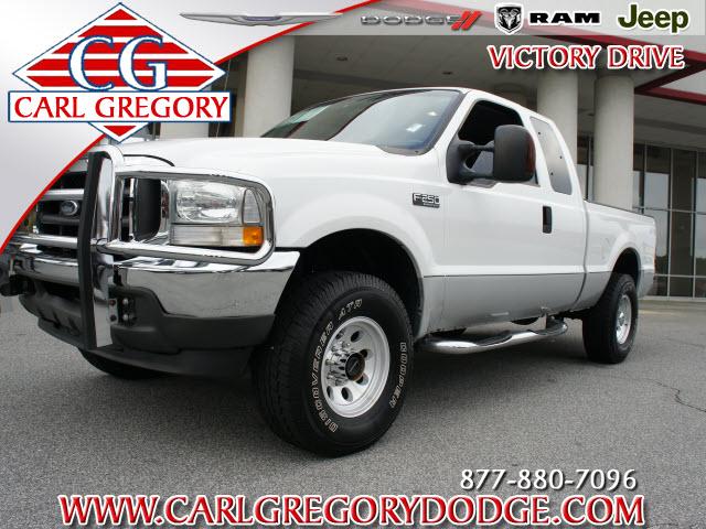 Photo of 2004 Ford F-250