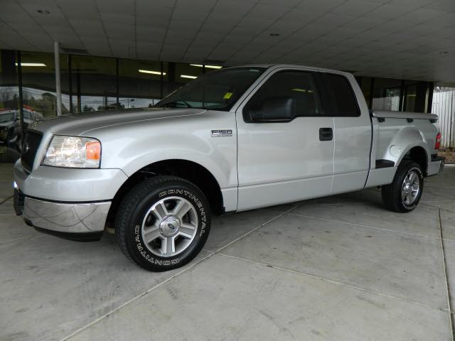 Photo of 2005 Ford F-150