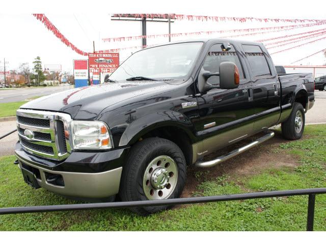 Photo of 2005 Ford F-250 Super Duty