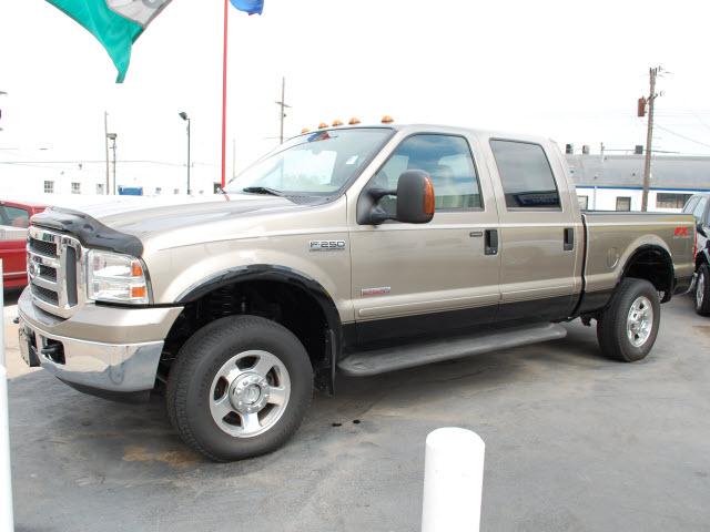 Photo of 2005 Ford F-250 Super Duty
