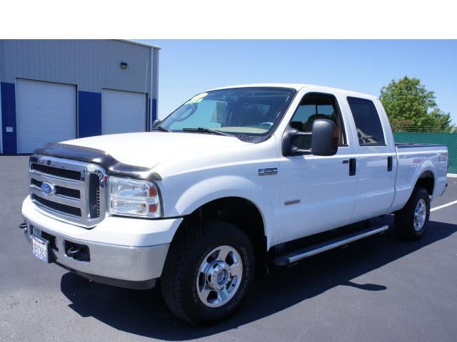 Photo of 2005 Ford F-250 Super Duty
