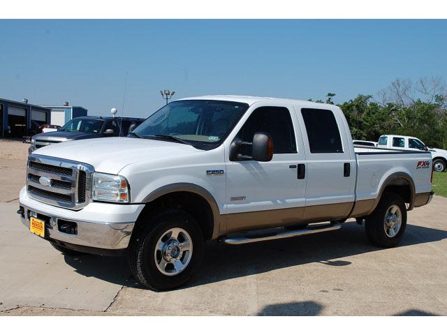 Photo of 2005 Ford F-250 Super Duty