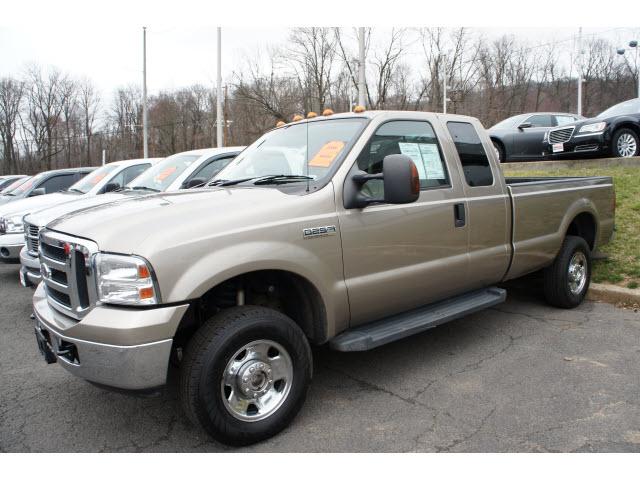 Photo of 2006 Ford F-250 Super Duty