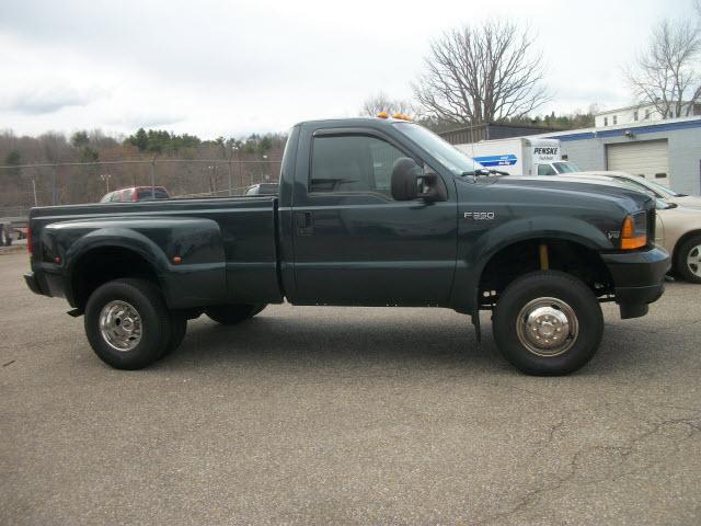 Photo of 2004 Ford F-350