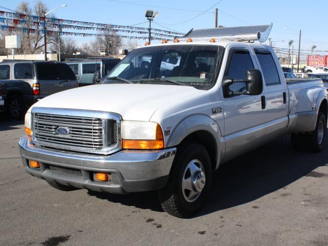 Photo of 1999 Ford F-350 Super Duty