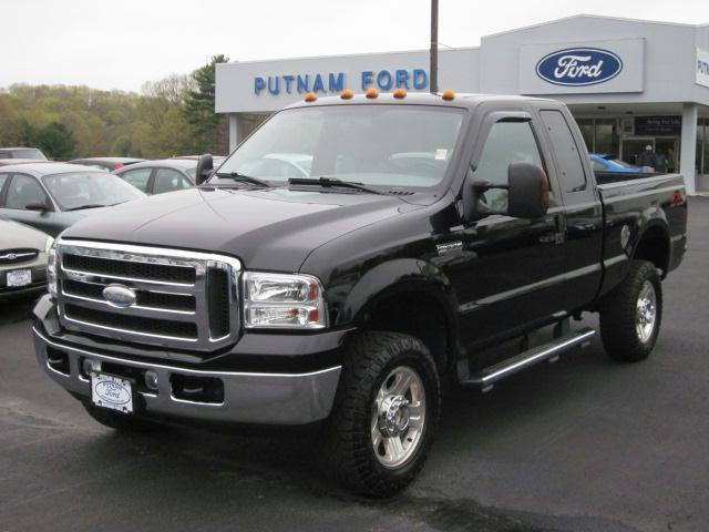 Photo of 2005 Ford Super Duty F-350 SRW