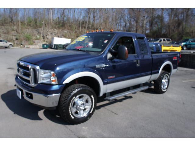 Photo of 2005 Ford F-350 Super Duty