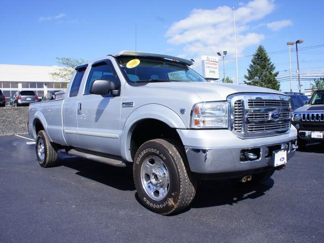 Photo of 2005 Ford F-350 Super Duty