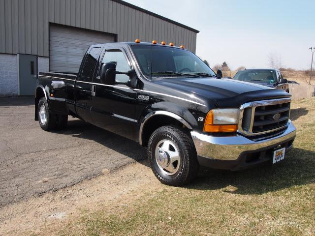 Photo of 1999 Ford F-350 Super Duty