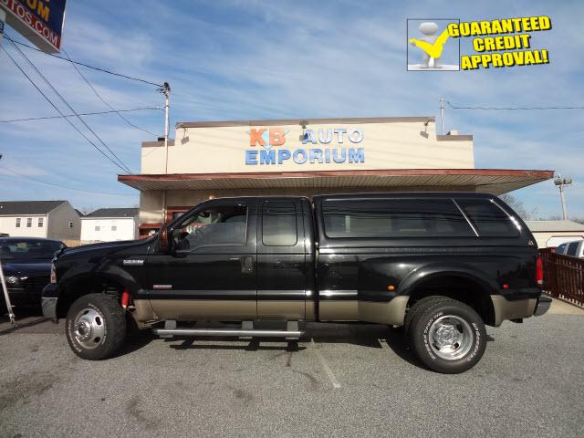 Photo of 2005 Ford F-350 Super Duty