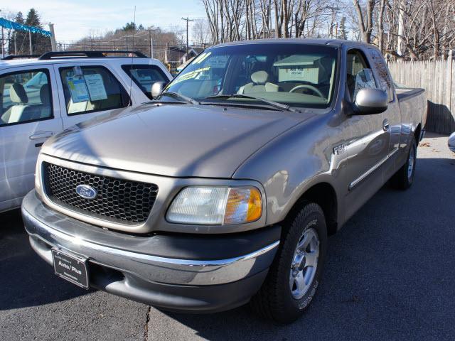 Photo of 2001 Ford F-150