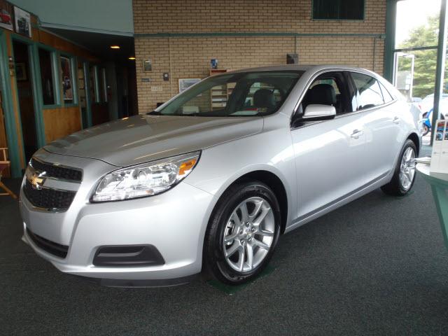 Photo of 2013 Chevrolet Malibu